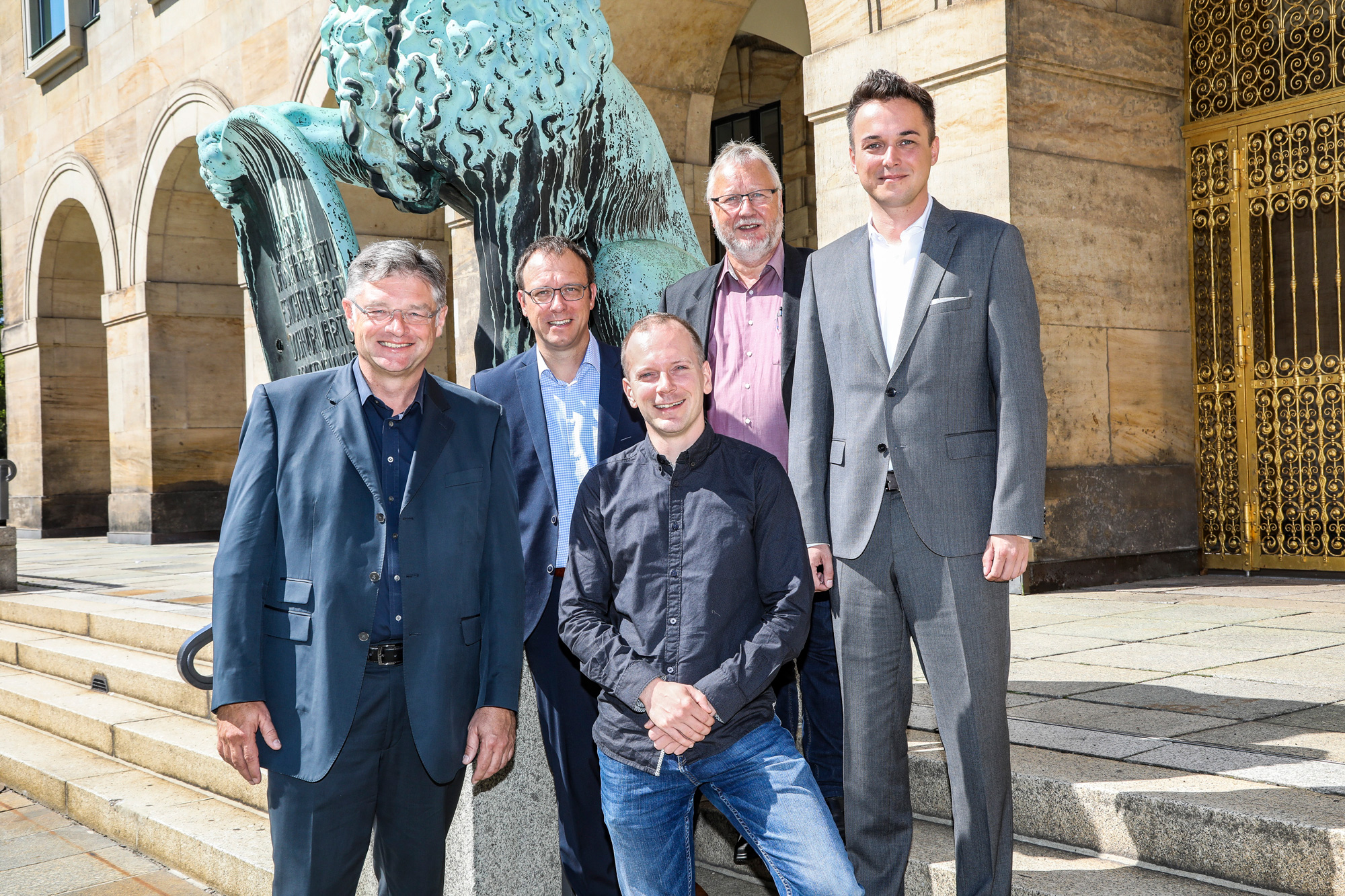 v.l.n.r.: Holger Zastrow (Fraktionsvorsitzender), Holger Hase (Beisitzer), Christoph Blödner, Franz-Josef Fischer, Robert Malorny (Stellv. Fraktionsvorsitzender)